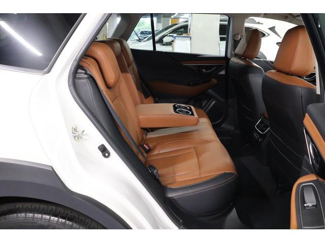 Subaru Legacy Outback 9
