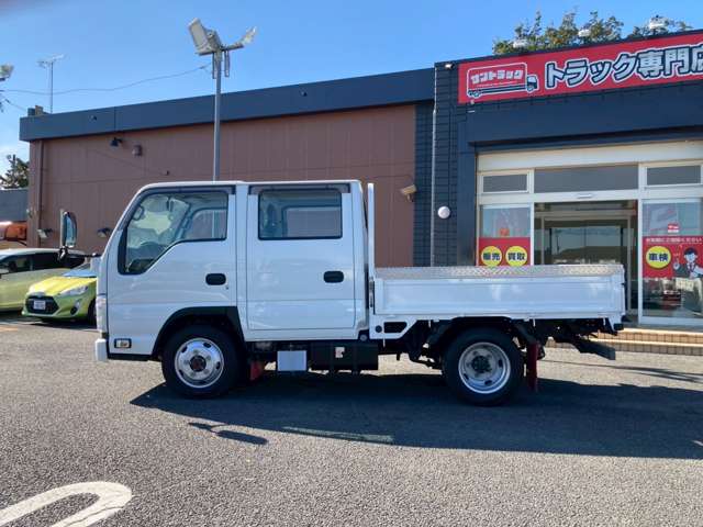 Isuzu Elf 8