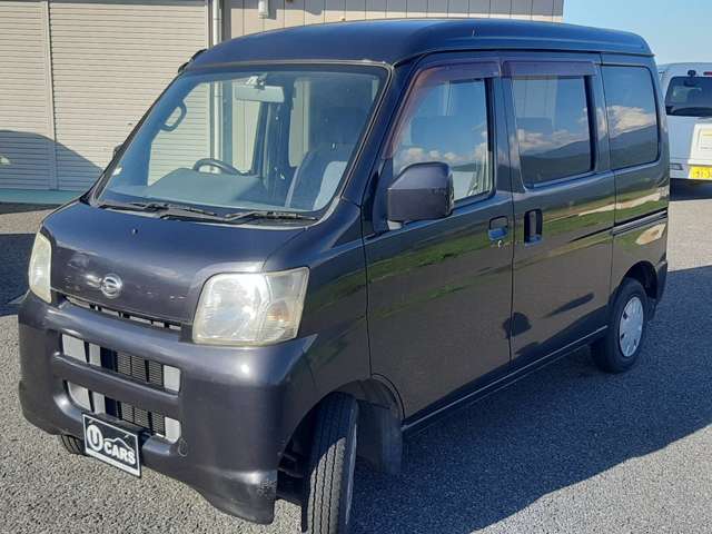Daihatsu Hijet Cargo 8