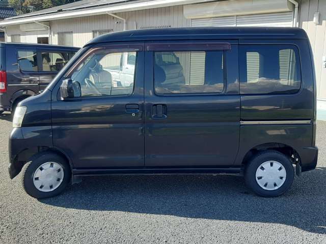 Daihatsu Hijet Cargo 9