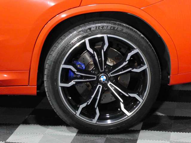 BMW X4 M 11