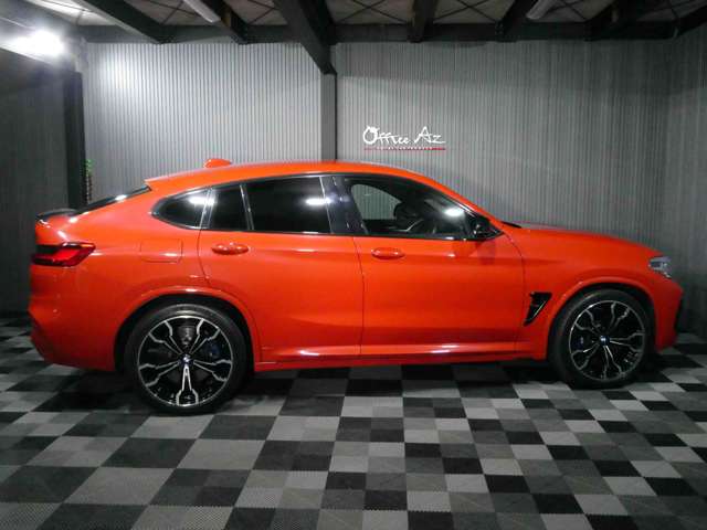 BMW X4 M 8