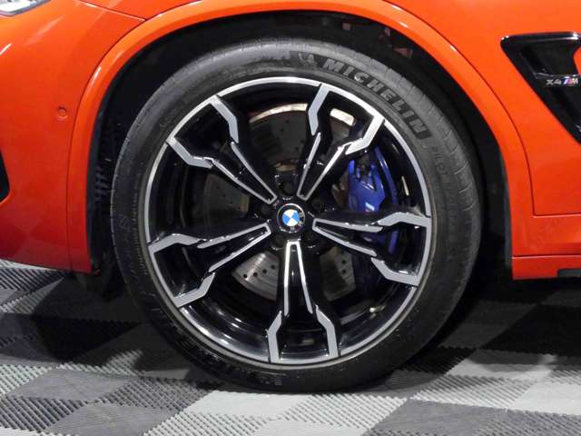 BMW X4 M 10