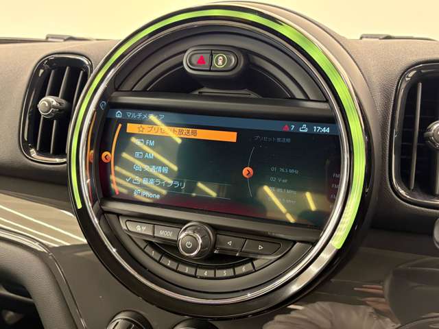 MINI Crossover 12