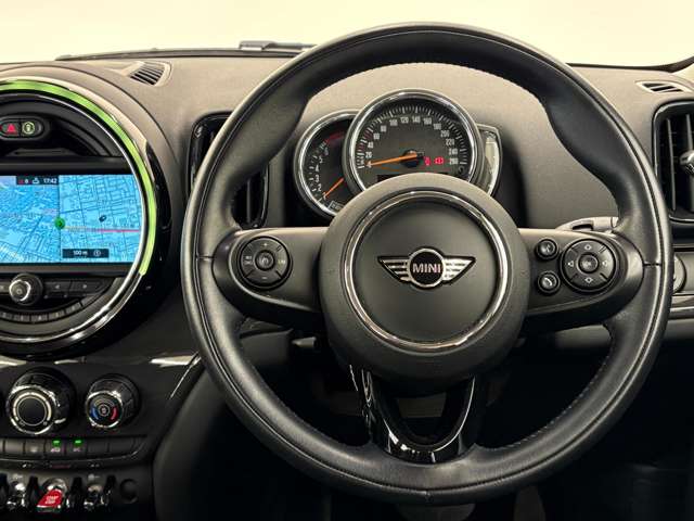 MINI Crossover 5