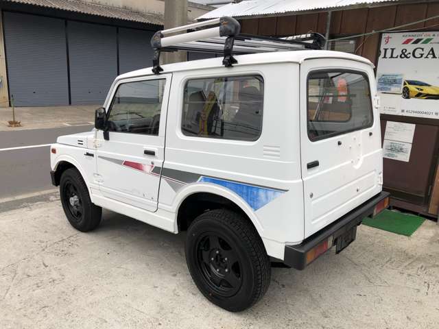 Suzuki Jimny 11