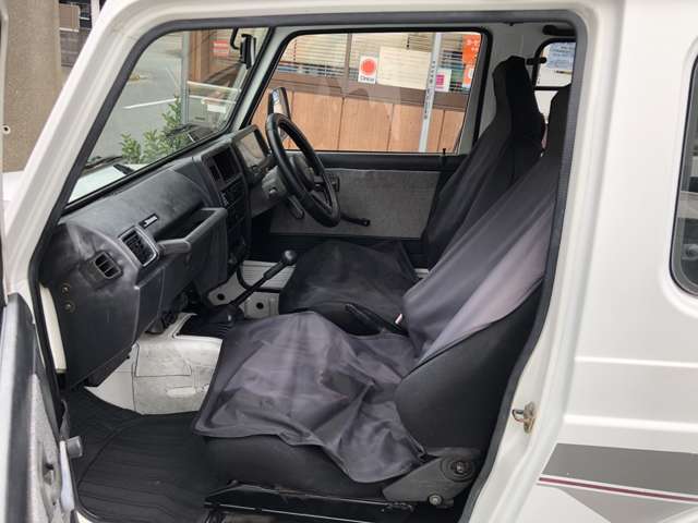 Suzuki Jimny 4