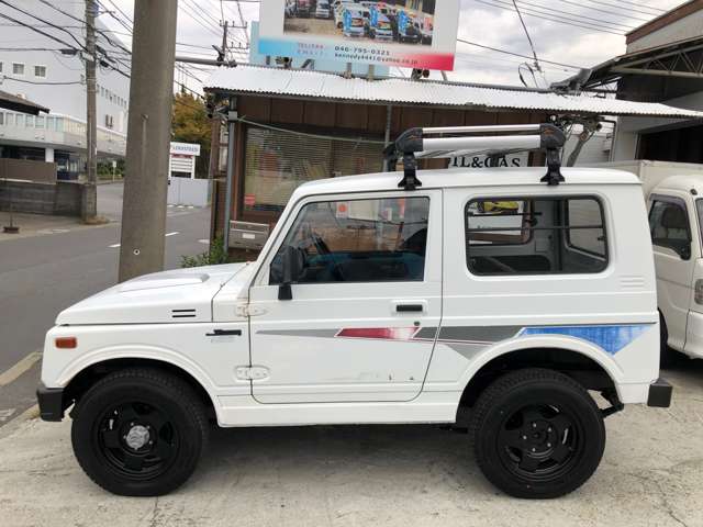 Suzuki Jimny 10