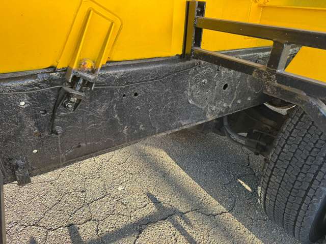 Hino Profia 4