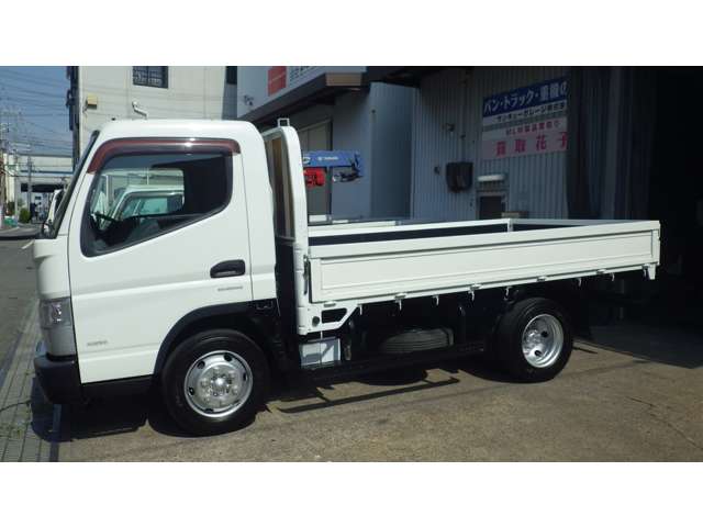 Mitsubishi Fuso Canter 7