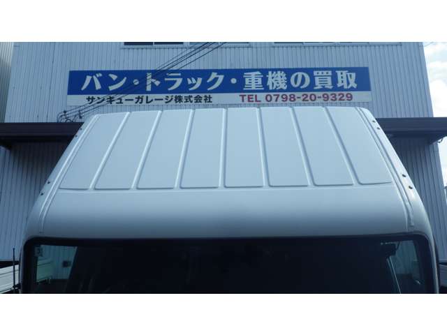 Mitsubishi Fuso Canter 10