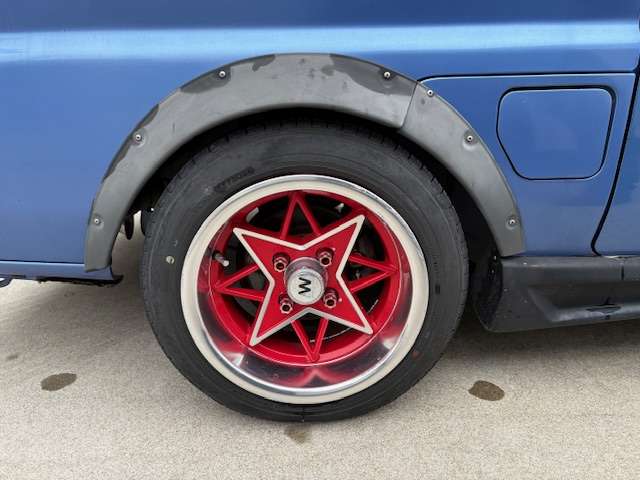 Suzuki Every 8