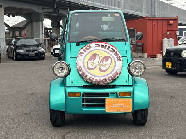 Daihatsu Midget II 9