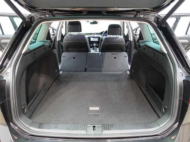 Volkswagen Passat Alltrack 8