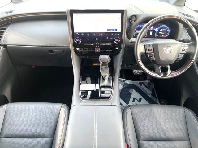 Toyota Alphard 2