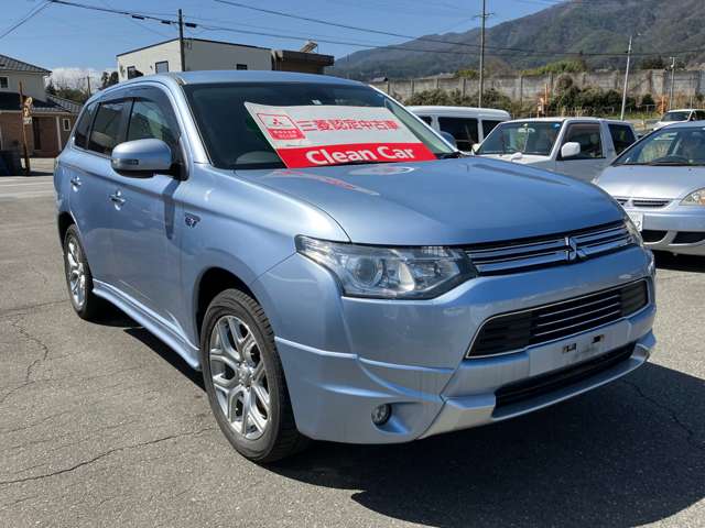 Mitsubishi Outlander PHEV 2