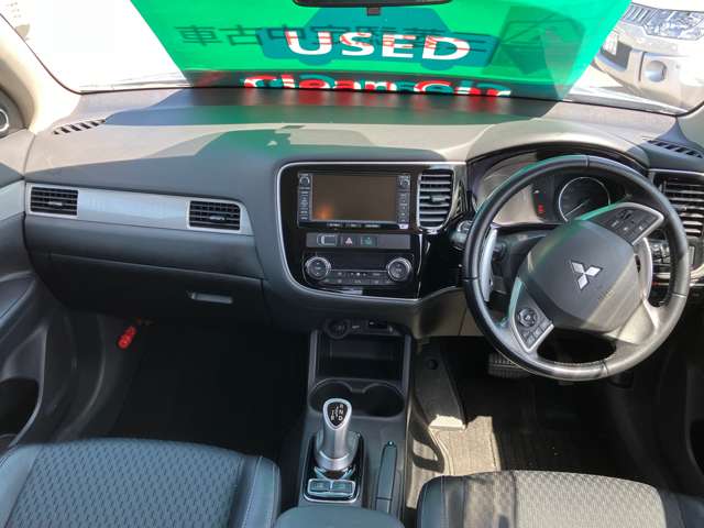 Mitsubishi Outlander PHEV 3