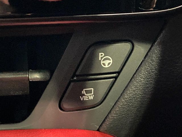 Lexus NX 7