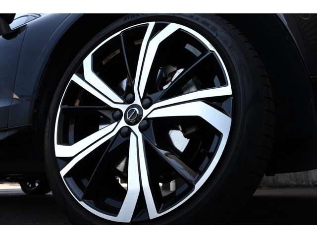 Volvo XC60 9