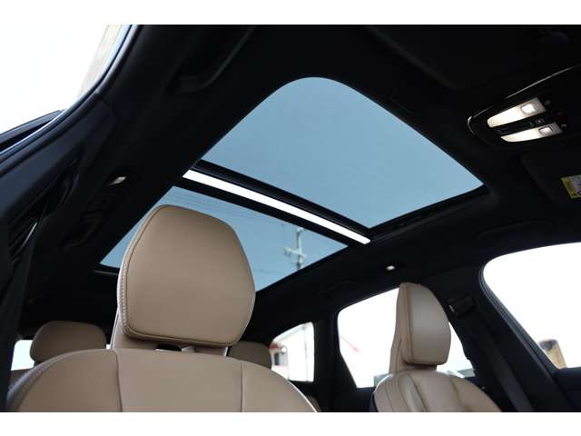 Volvo XC60 10
