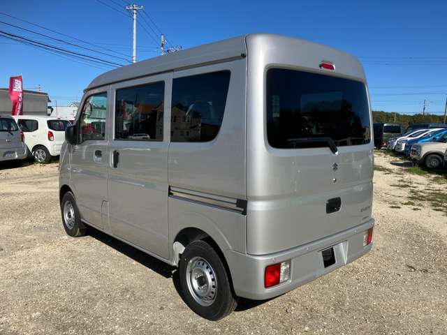 Suzuki Every 11