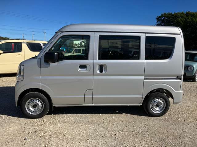 Suzuki Every 8