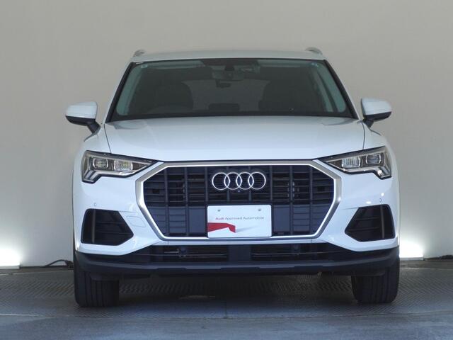 Audi Q3 9