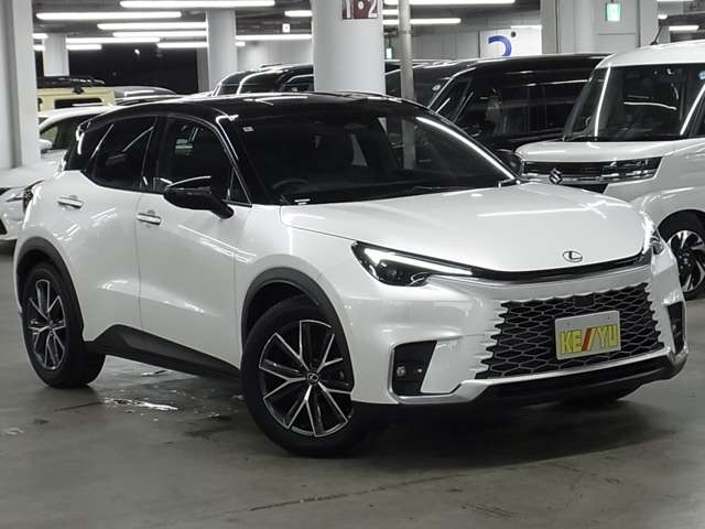 Lexus LBX 8