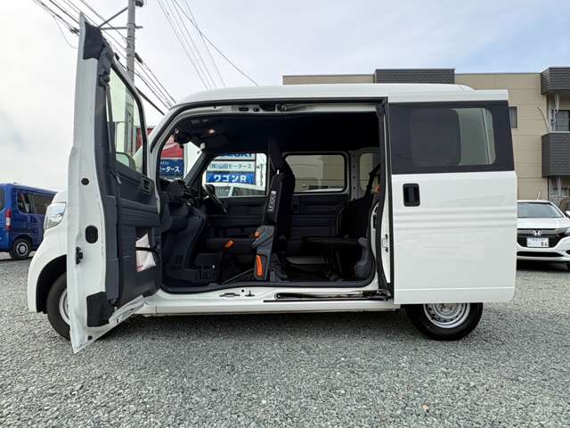 Honda N-VAN 4
