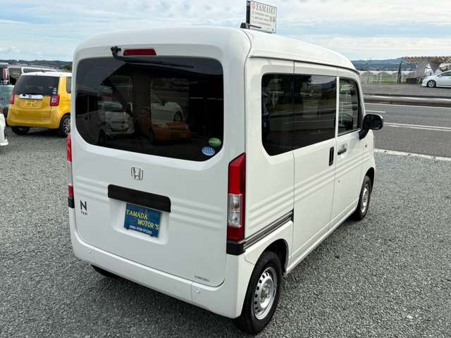 Honda N-VAN 9
