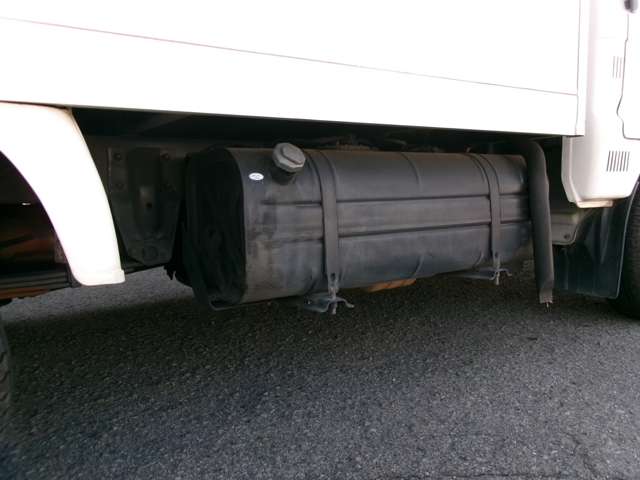 Mazda Bongo Truck 8