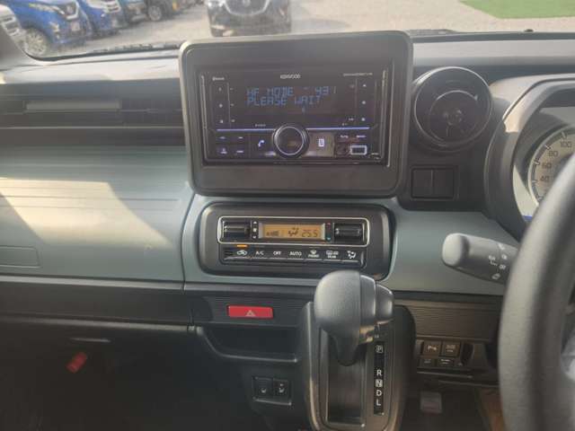 Suzuki Spacia Base 12