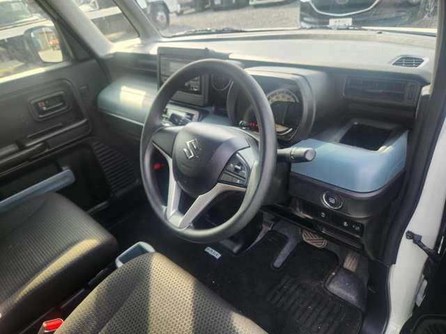 Suzuki Spacia Base 8