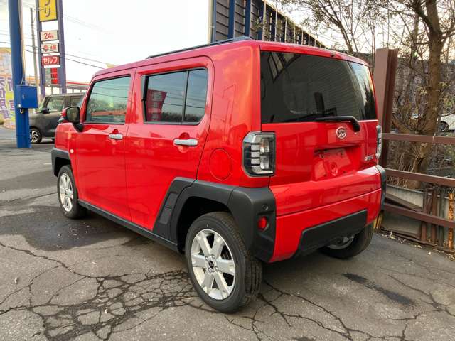 Daihatsu Taft 11