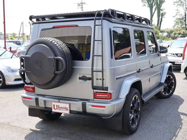 Mercedes-Benz G-Class 8