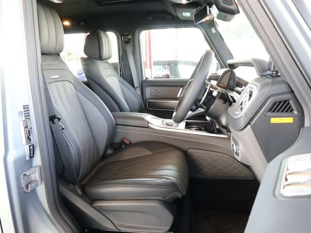 Mercedes-Benz G-Class 10