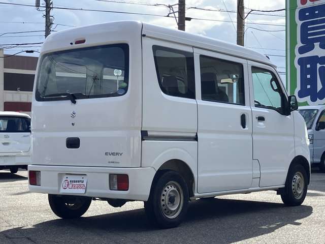 Suzuki Every 3