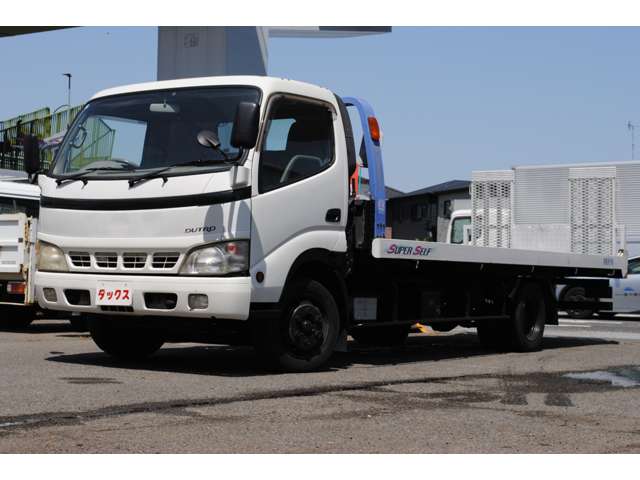 Hino Dutro 12
