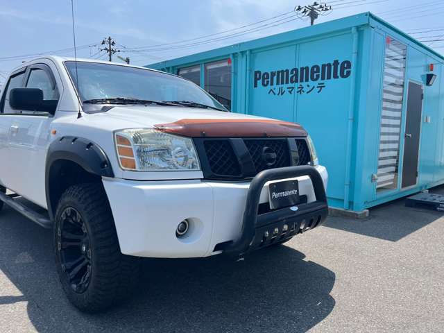 Nissan Titan 2