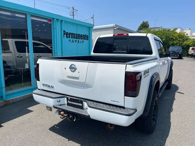 Nissan Titan 8