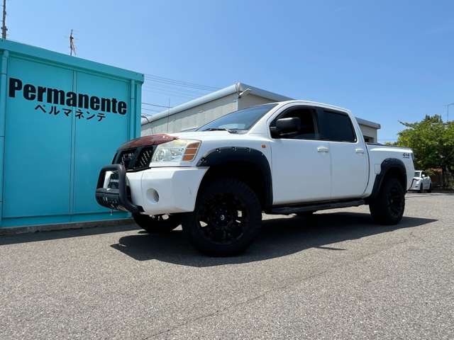 Nissan Titan 9