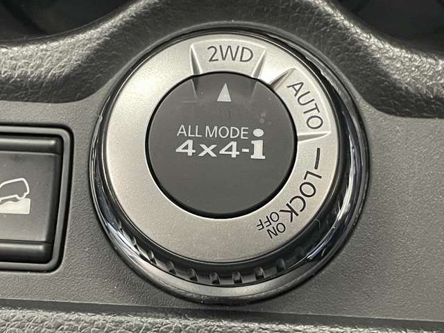 Nissan X-Trail 12