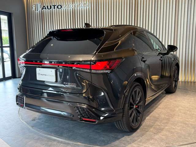 Lexus RX 8