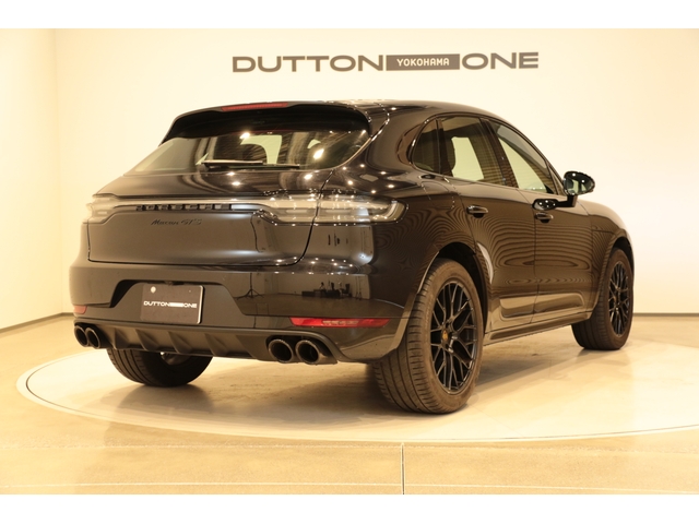 Porsche Macan 10