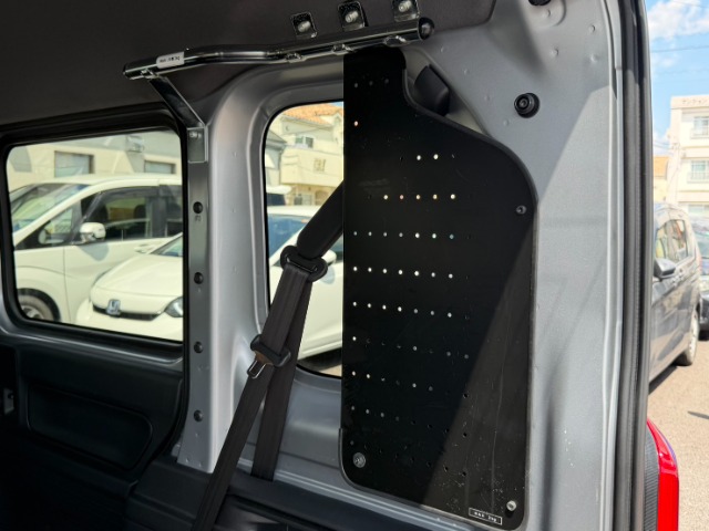 Honda N-VAN 6