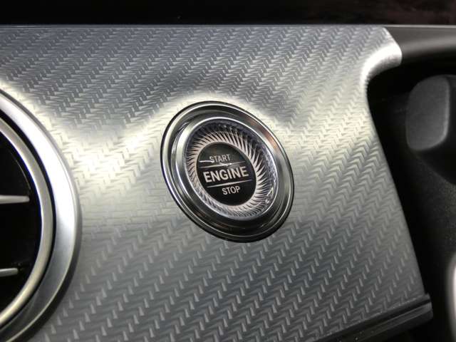 Mercedes-Benz E-Class All-Terrain 12