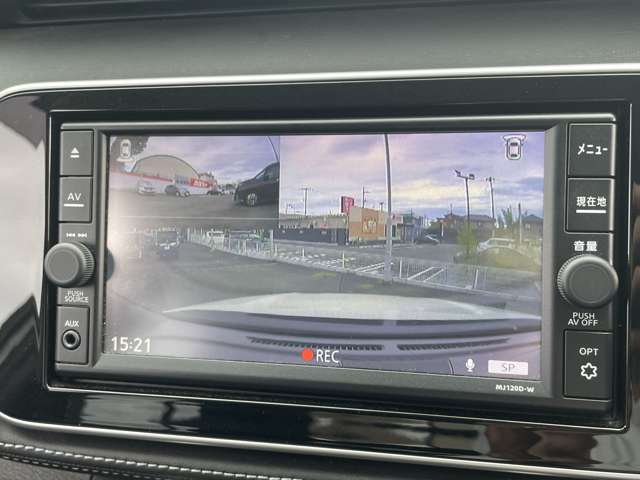 Nissan Kicks 10