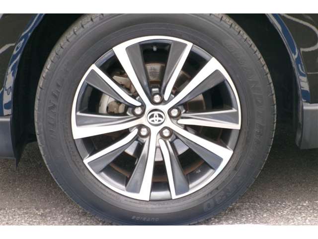 Toyota Harrier 6