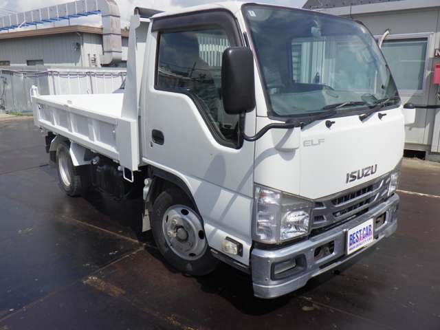 Isuzu Elf 6