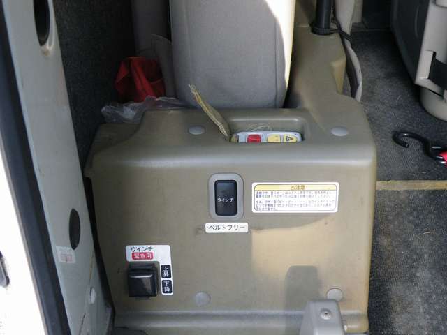 Daihatsu Hijet Cargo 7